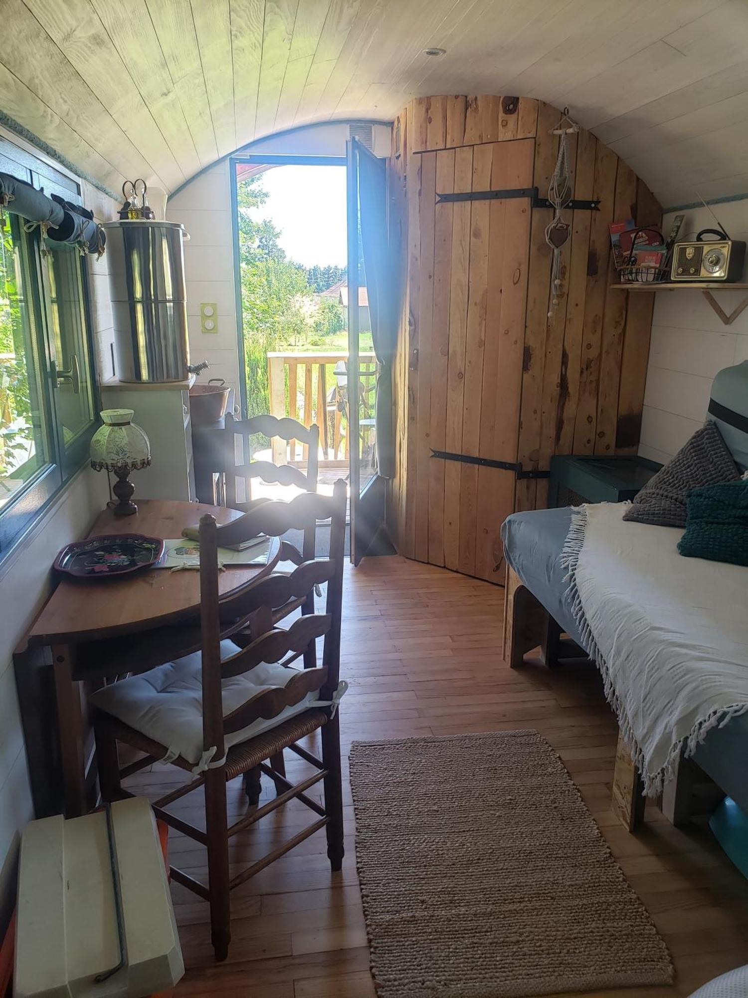 La Roulotte Tiny House Du Mond'Ideal Leval  外观 照片